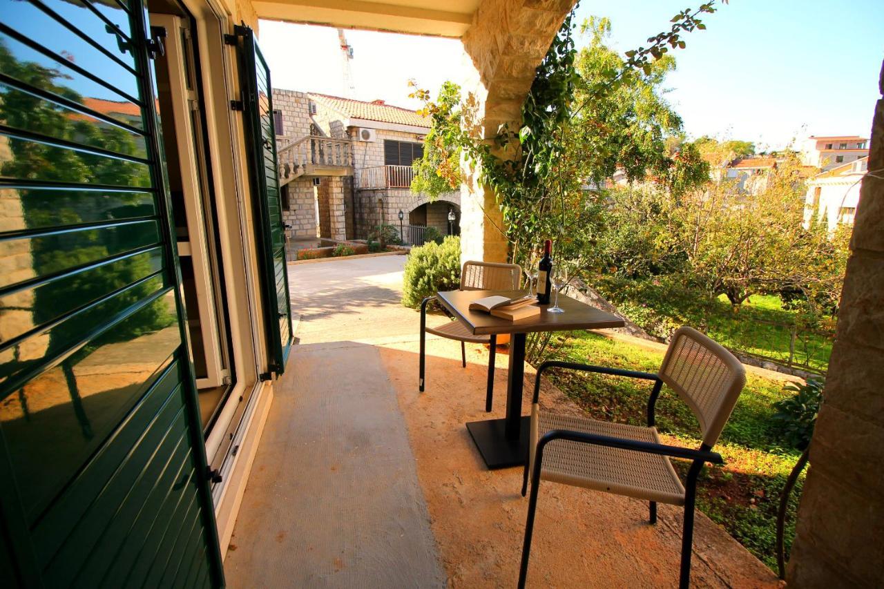 Guest House Villa Pastrovka Sveti Stefan Szoba fotó