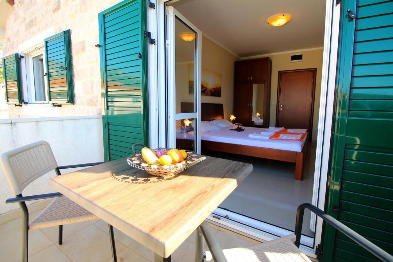 Guest House Villa Pastrovka Sveti Stefan Kültér fotó